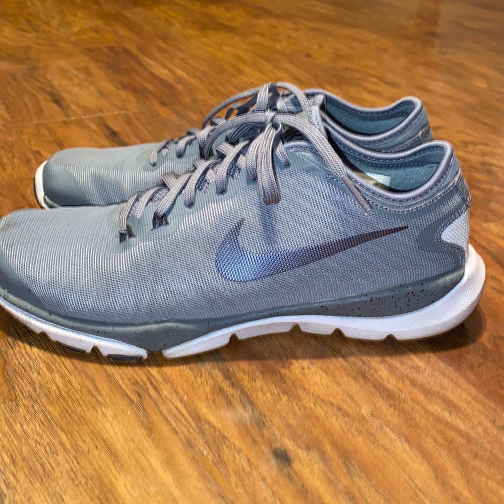 NIKE FLEX SUPREME